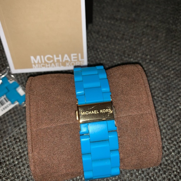 Silicone Blue Michael Kors Women’s Watch - Picture 3 of 3